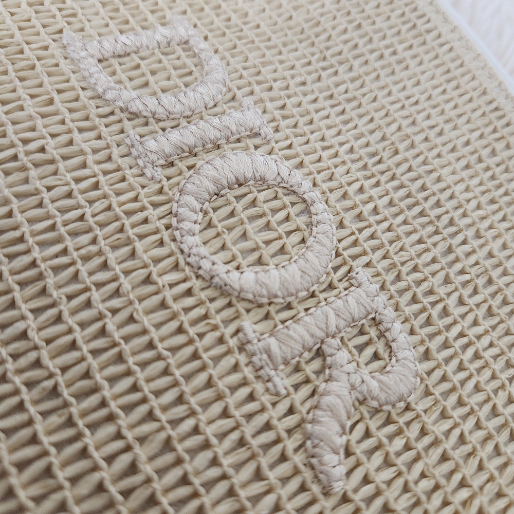Dior Raffia Pouch - Picture 4 of 5